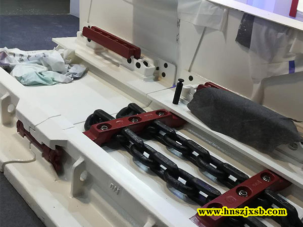 刮板機齒軌座